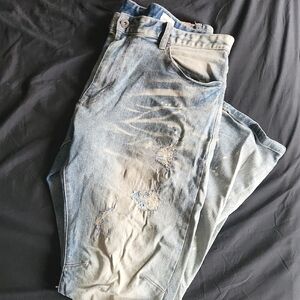 Stylish Blue Distressed Men's Smoke Rise Jeans Size 40